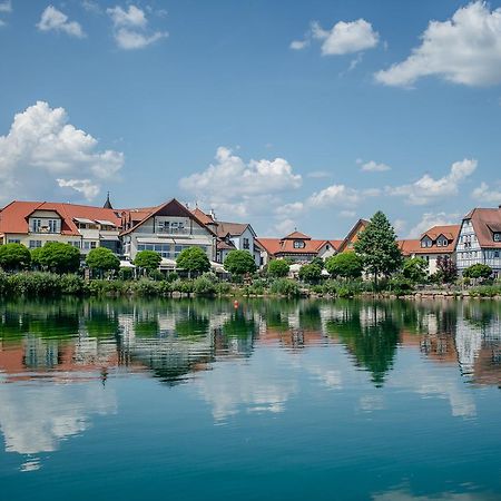 Seehotel Niedernberg - Das Dorf Am See Eksteriør bilde