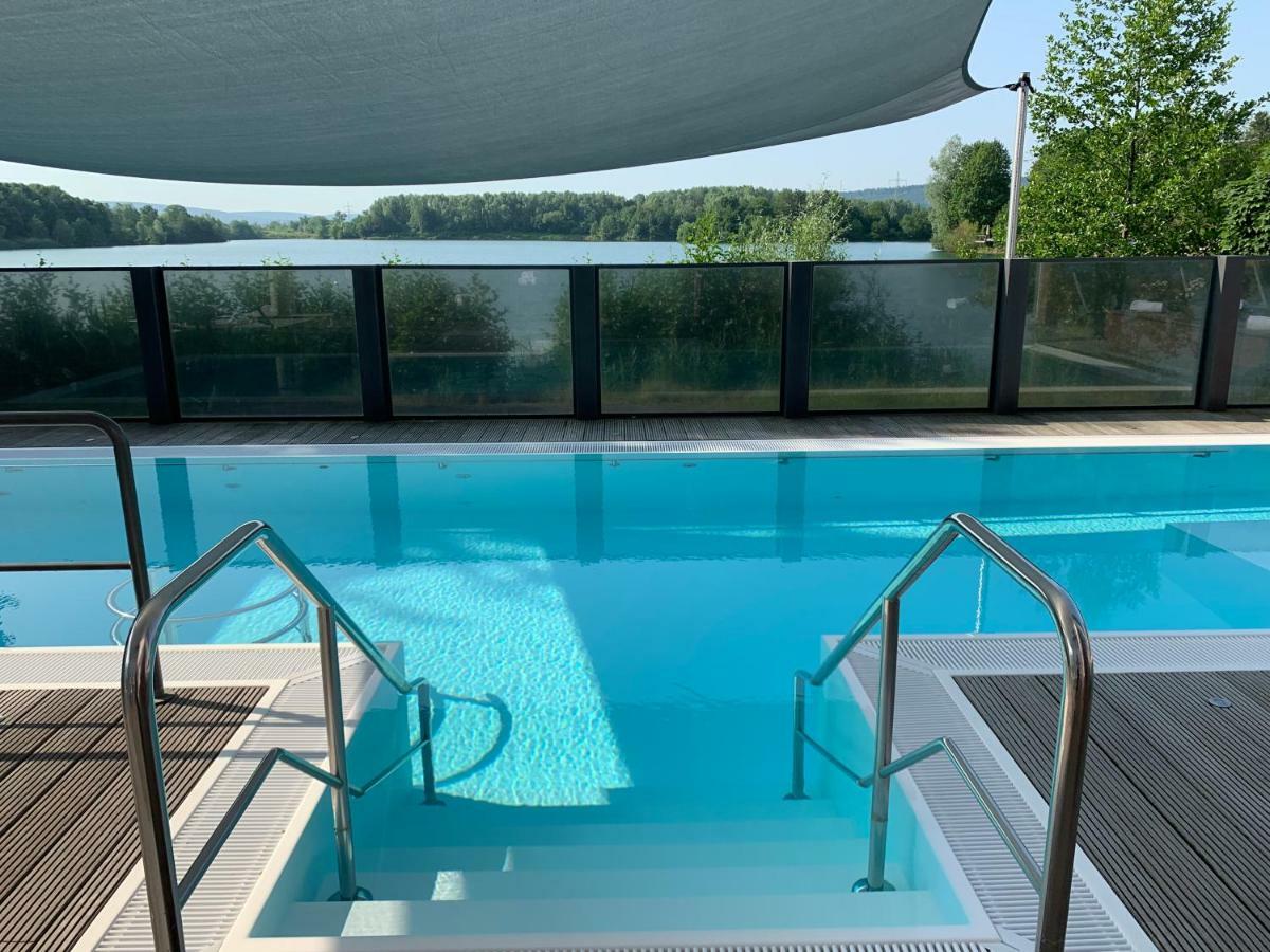 Seehotel Niedernberg - Das Dorf Am See Eksteriør bilde